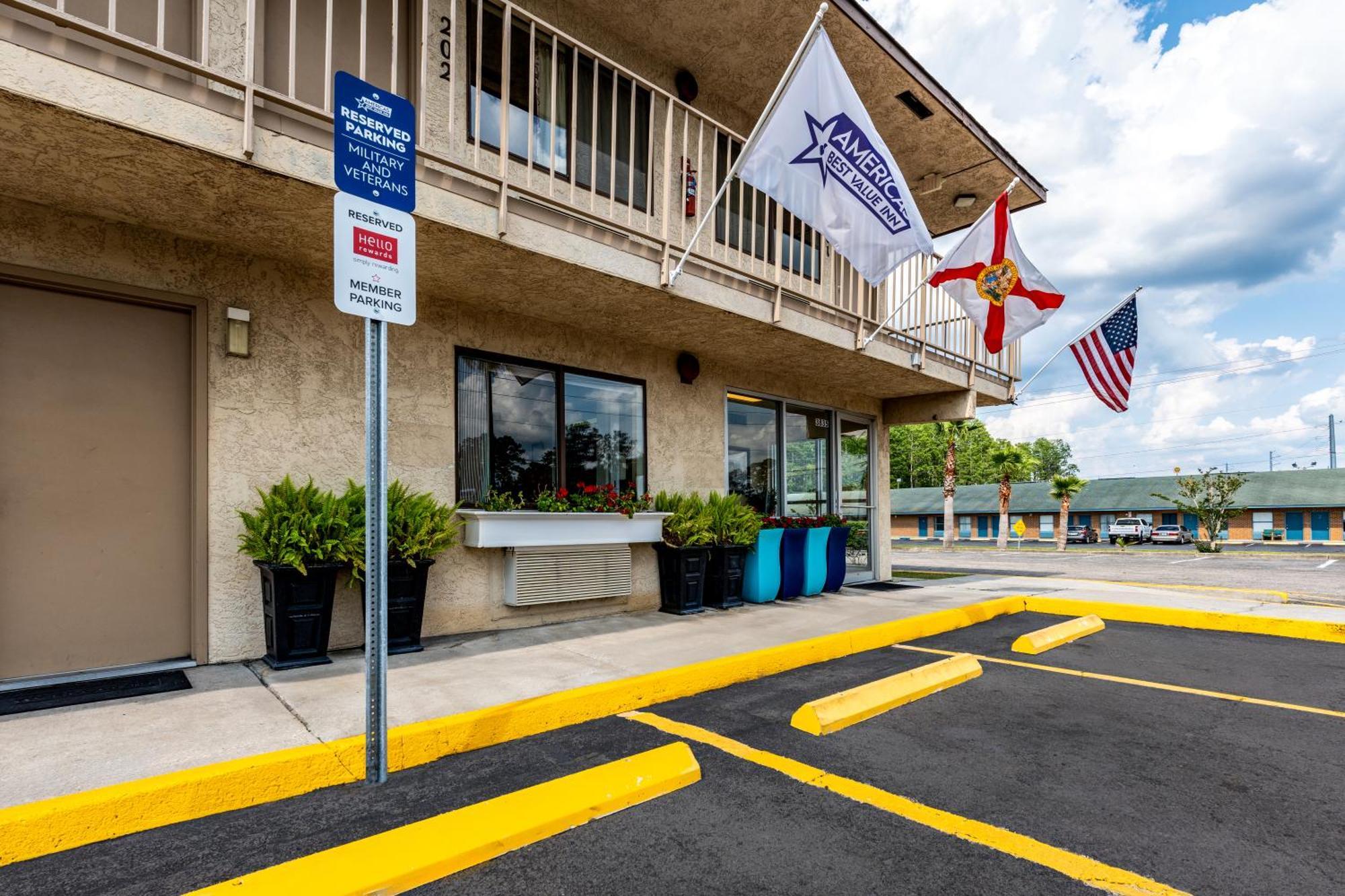 Americas Best Value Inn - Lake City Exterior foto