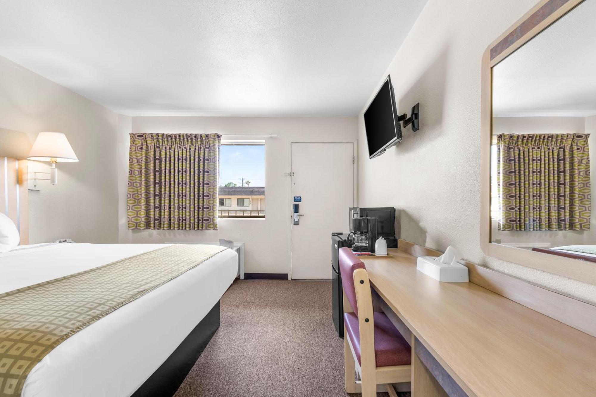 Americas Best Value Inn - Lake City Exterior foto