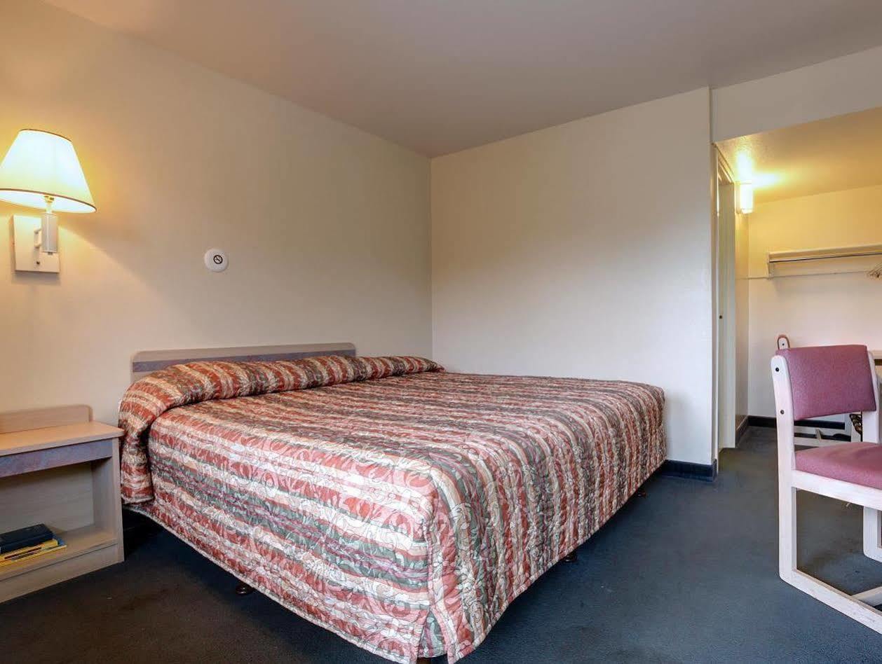 Americas Best Value Inn - Lake City Exterior foto